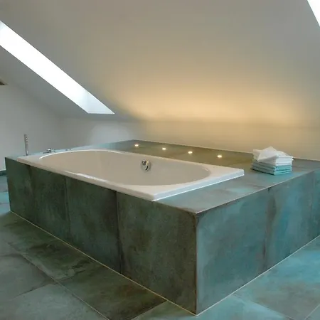 Oda ve Kahvaltı Sweet Clementine