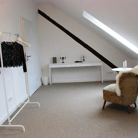 Sweet Clementine Bed & Breakfast *